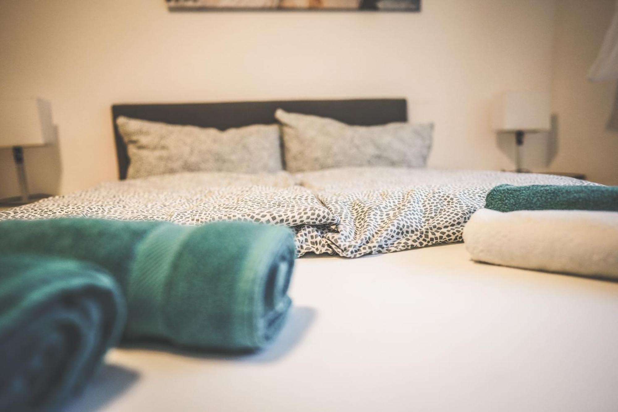 Moderne Ferienwohnung In Leimen Mit Balkon, Wehome Komfort Eksteriør billede