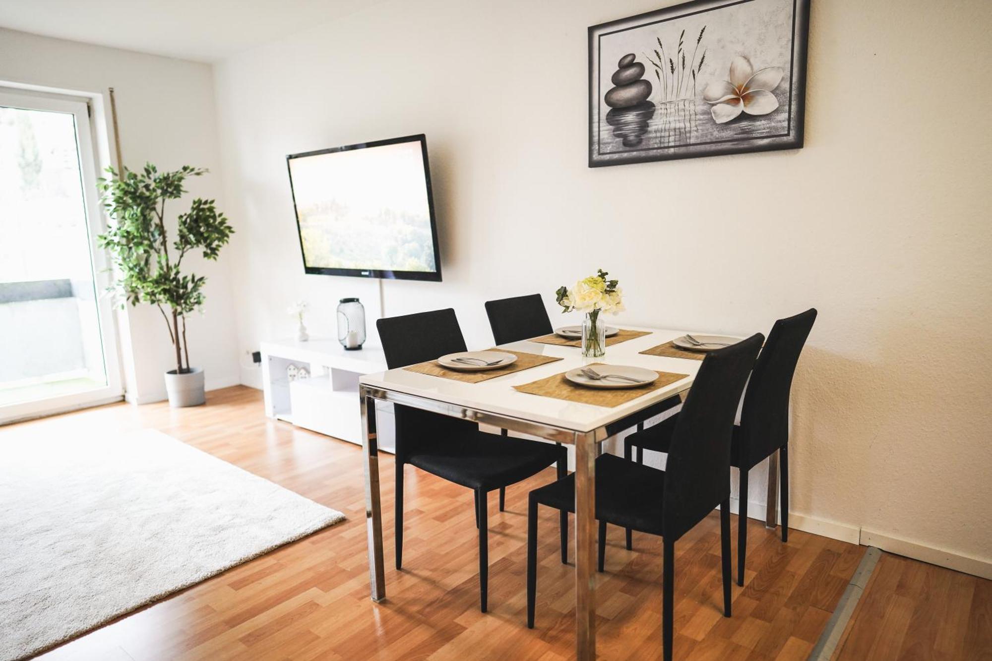 Moderne Ferienwohnung In Leimen Mit Balkon, Wehome Komfort Eksteriør billede